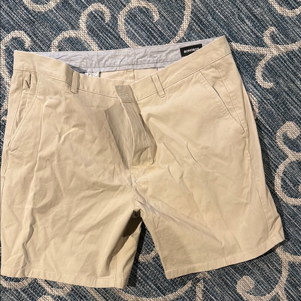 Bonobos Men's Tan Shorts